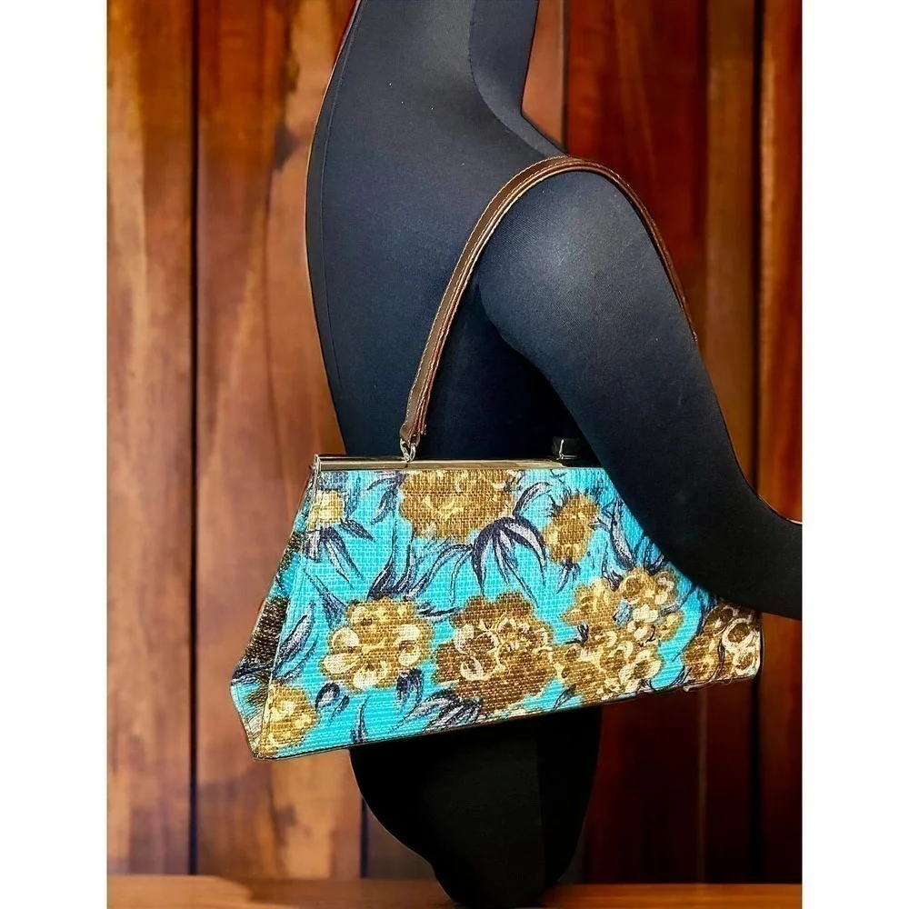 Glenda Gies Jackie Shoulder Bag - Picture 8 of 9